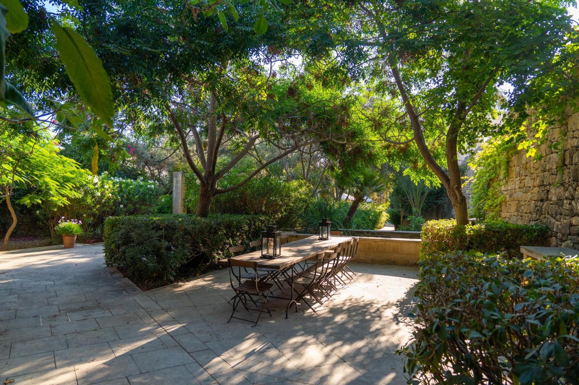 Casa San Rocco - Luxurious Grand 18Th C. Palace With Gardens & Pool Hal Ghaxiak Exterior photo